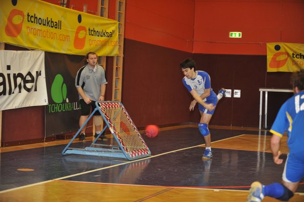 Tschoukball