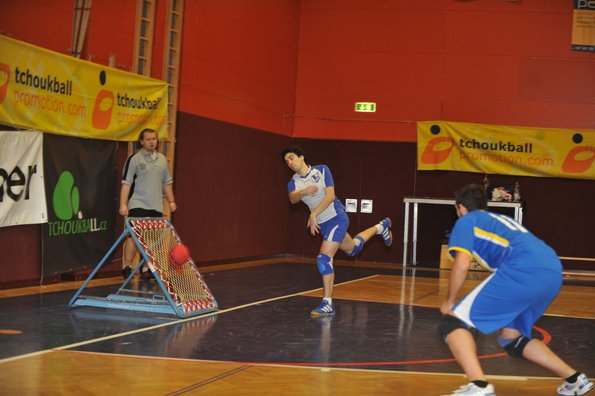 Tschoukball